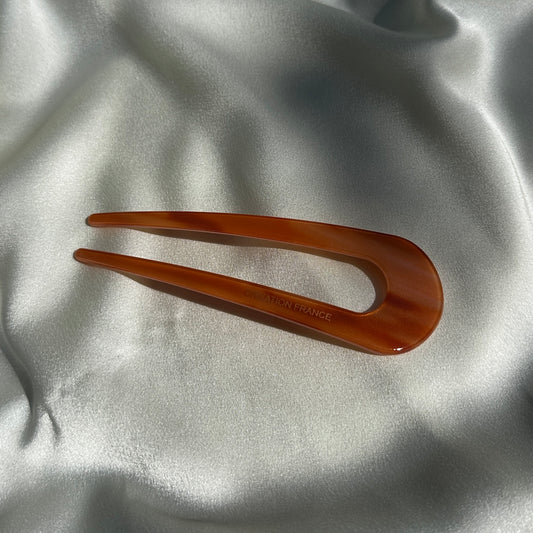 Close up product image of the Classic Vintage Inspired U-Shaped Hairpin Hair Fork showing the Caramel color